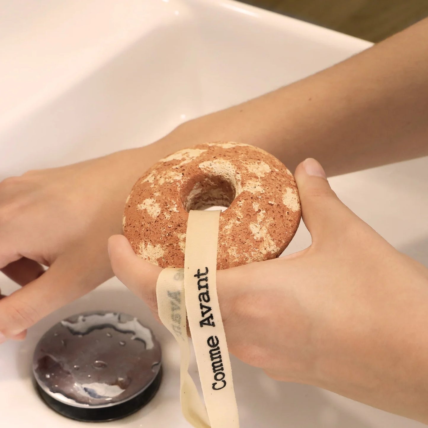 Galet exfoliant | argile naturel