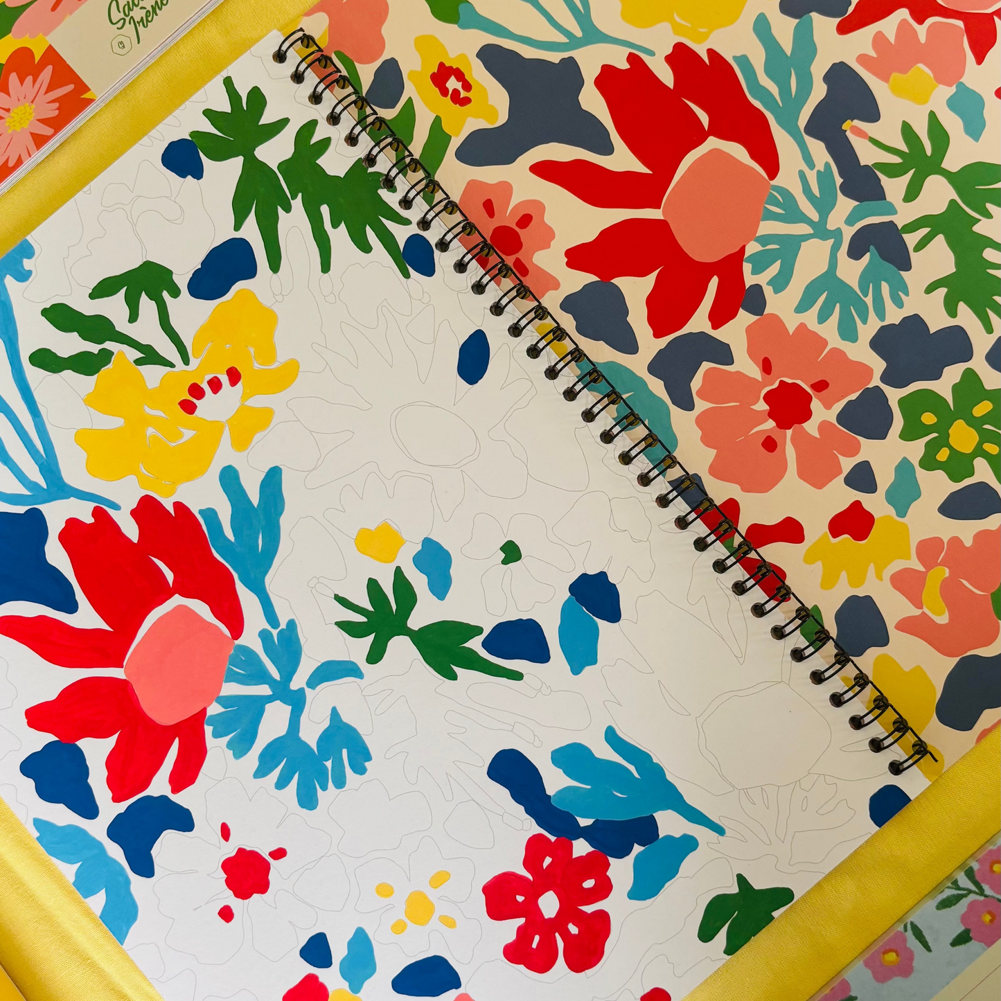 Carnet de coloriage A4 | Motifs en fleurs