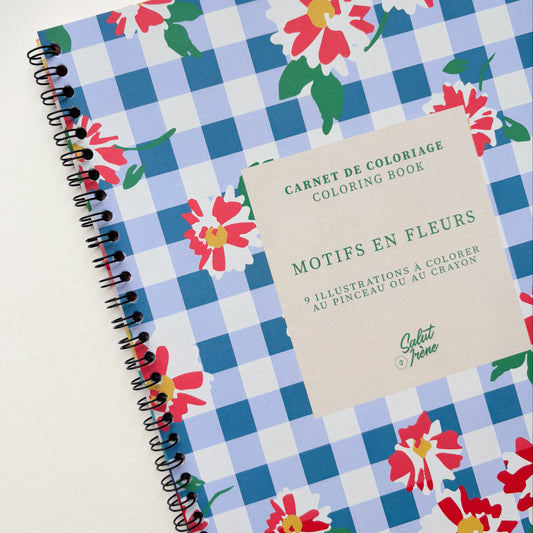 Carnet de coloriage A4 | Motifs en fleurs