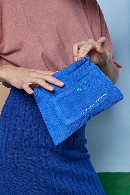 Pochette Cour | Bleu Klein - Nubia