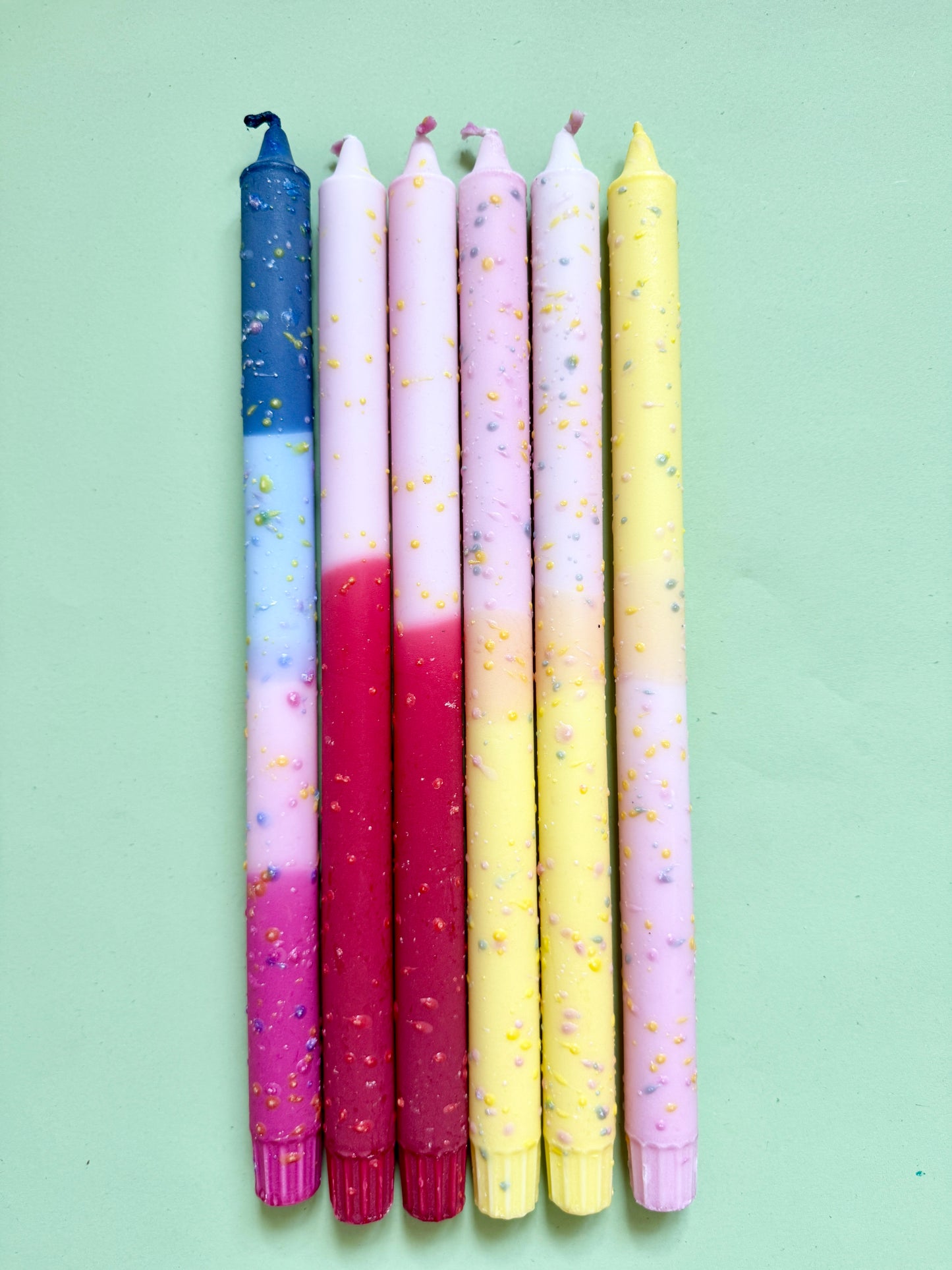 Grandes Bougies multicolores 35cm | plusieurs modèles